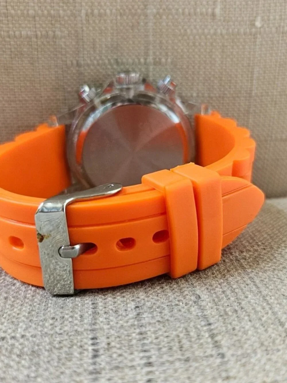 Peck & Peck Wristwatch Crystals Accent Bezel Analog Quartz Fashion Unisex Watch